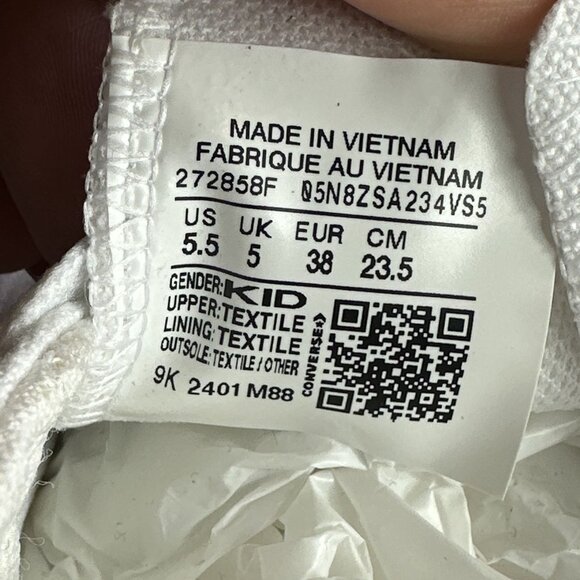 Converse CTAS Lift Low Youth 5.5/Women's size 7 White Canvas Shoes - Picture 8 of 8